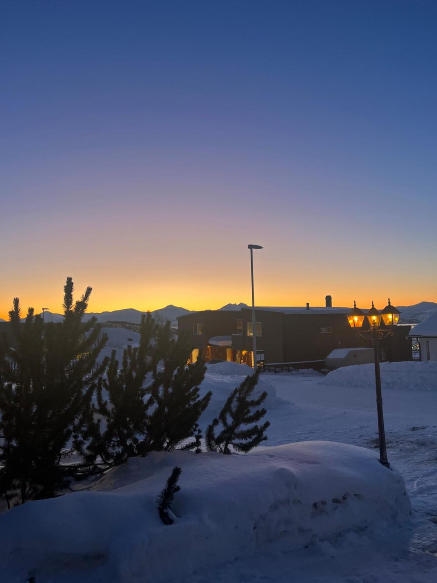 Apartamento Lykkebo Tromsø Exterior foto